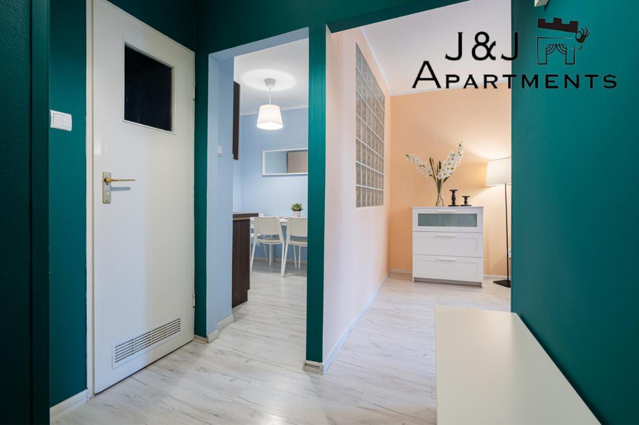 J&J Apartments - Szczytna 1, Apartament 10 Torun Bagian luar foto