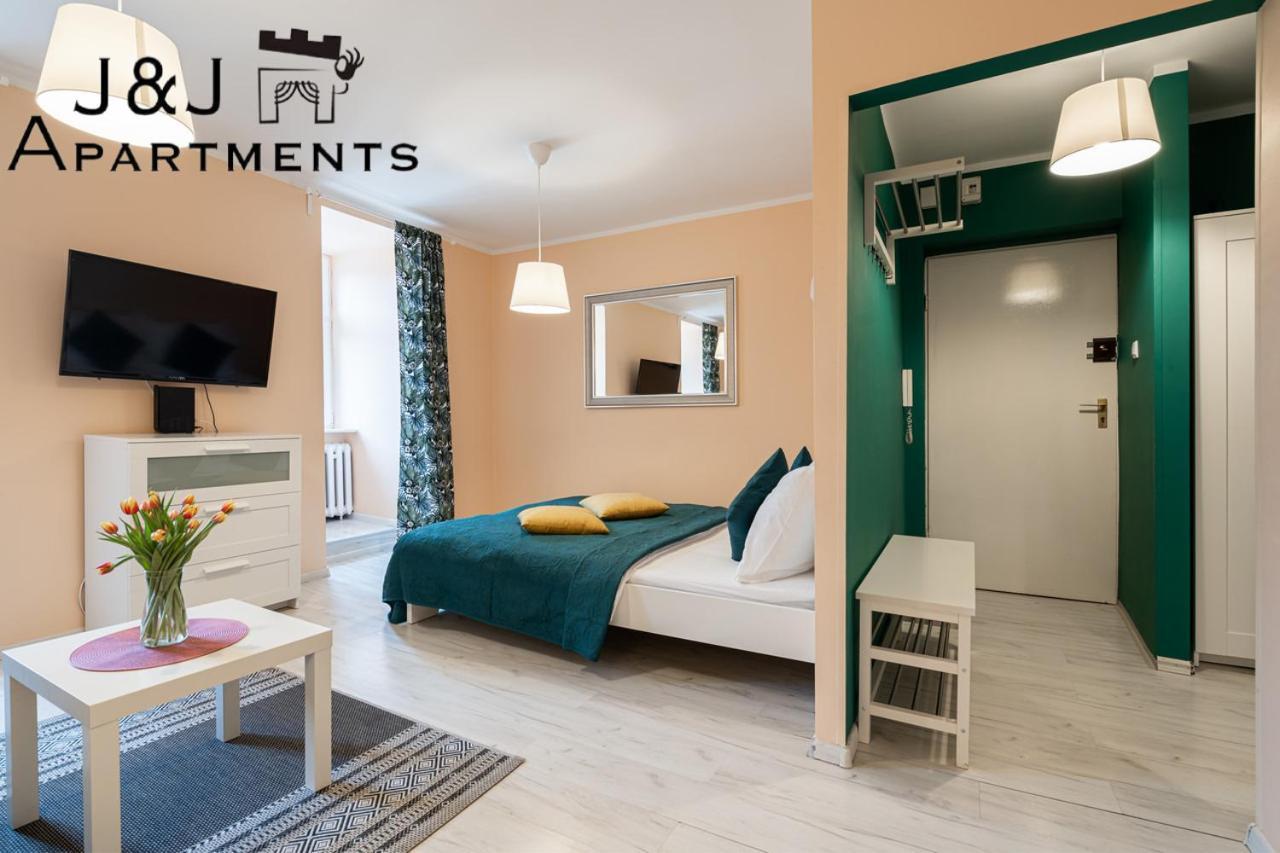 J&J Apartments - Szczytna 1, Apartament 10 Torun Bagian luar foto